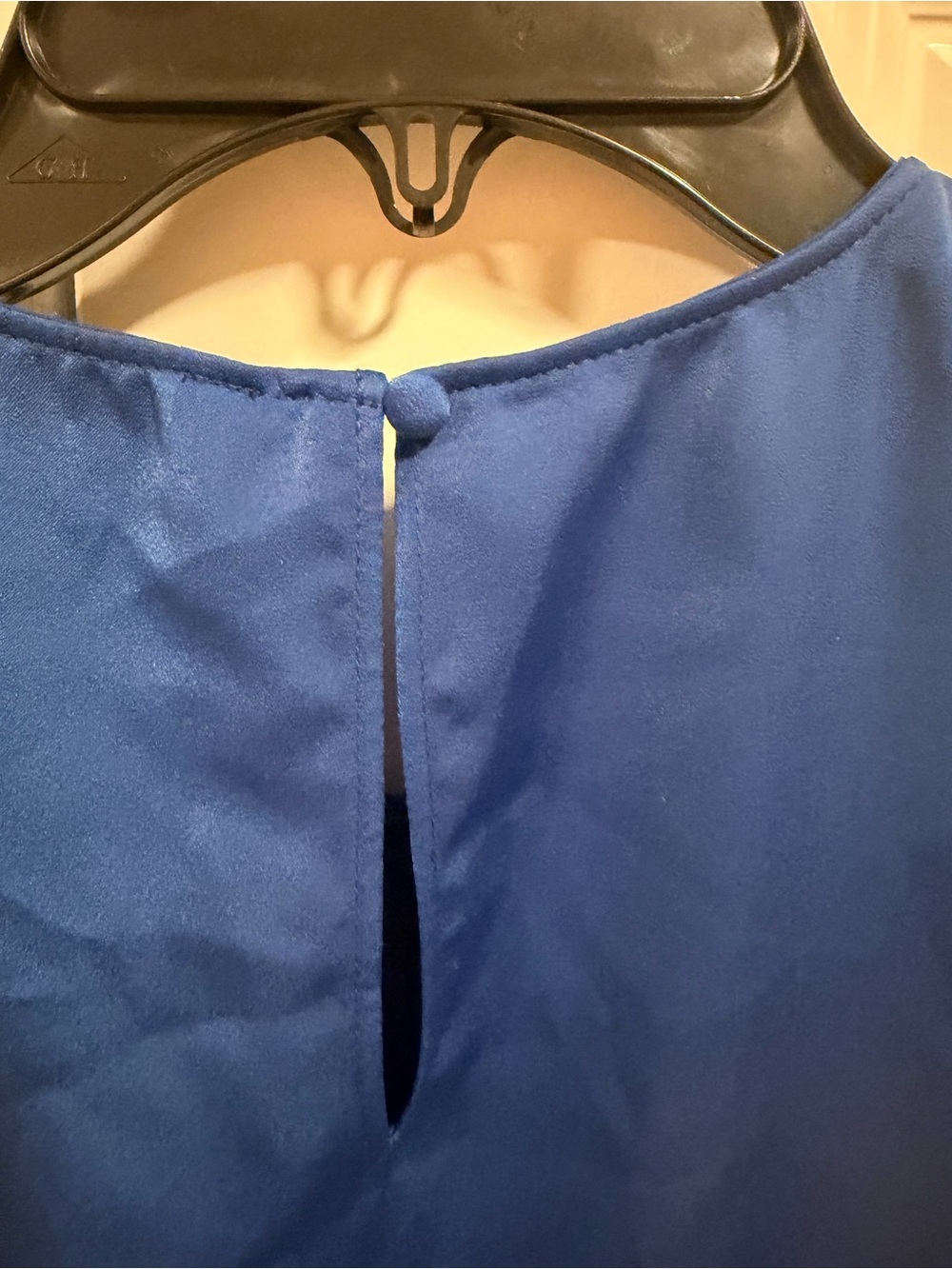 Banana Republic Sleeveless Satin Shell Top in Royal Blue - Picture 5 of 7